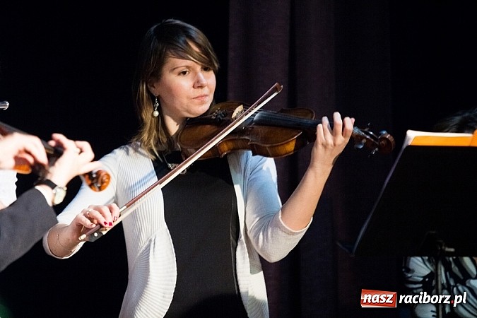 Zdjęcie w galerii na portalu naszraciborz.pl: Wsp&oacute;lne kolędowanie w Krzanowicach wiadomości z regionu