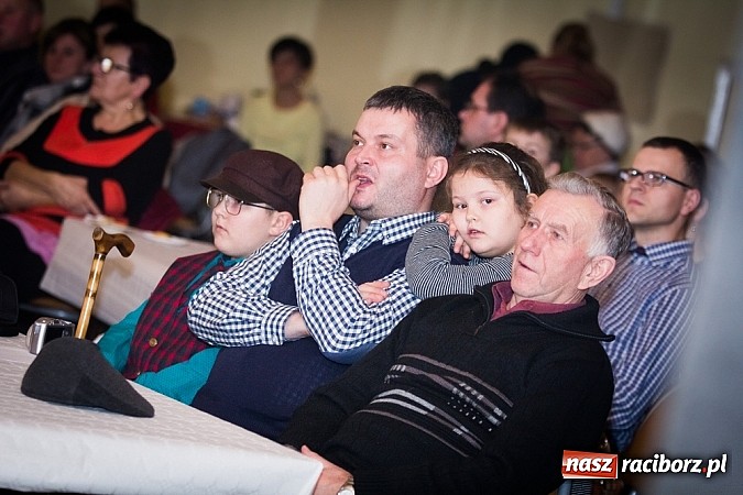 Zdjęcie w galerii na portalu naszraciborz.pl: Wsp&oacute;lne kolędowanie w Krzanowicach wiadomości z regionu