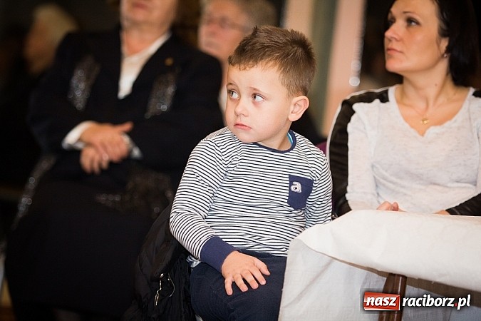 Zdjęcie w galerii na portalu naszraciborz.pl: Wsp&oacute;lne kolędowanie w Krzanowicach wiadomości z regionu