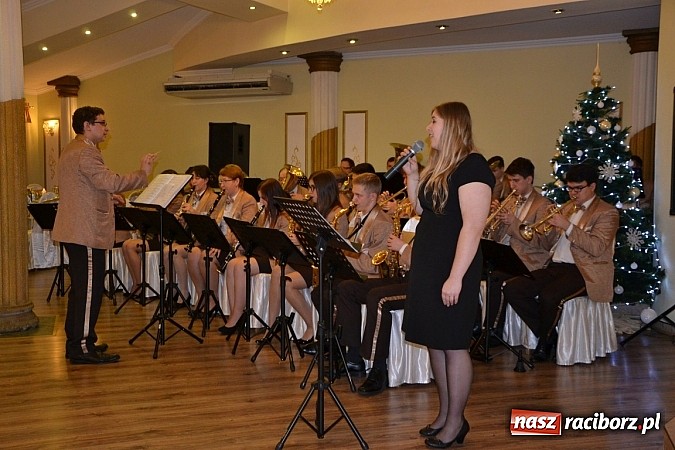 Zdjęcie w galerii na portalu naszraciborz.pl: Śląska czelodka spotkała się w gminie Krzyżanowice  wiadomości z regionu