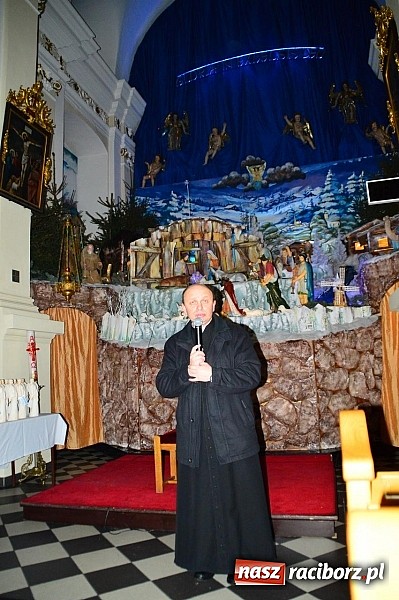 Zdjęcie w galerii na portalu naszraciborz.pl: Kolędowanie przy żłóbku w Tworkowie wiadomości z regionu