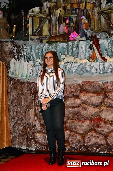 Zdjęcie w galerii na portalu naszraciborz.pl: Kolędowanie przy żłóbku w Tworkowie wiadomości z regionu