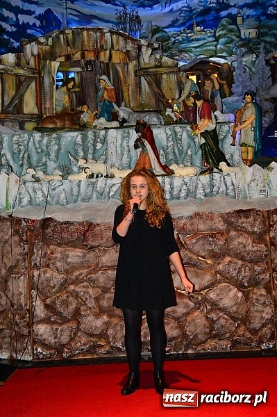 Zdjęcie w galerii na portalu naszraciborz.pl: Kolędowanie przy żłóbku w Tworkowie wiadomości z regionu