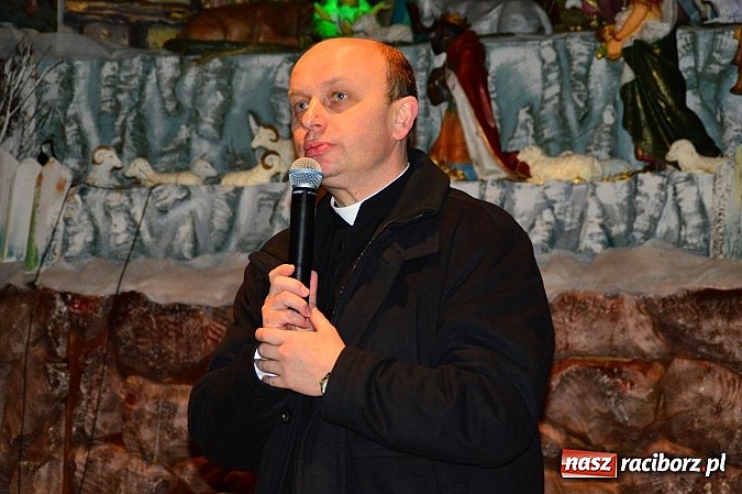 Zdjęcie w galerii na portalu naszraciborz.pl: Kolędowanie przy żłóbku w Tworkowie wiadomości z regionu