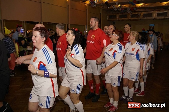 Zdjęcie w galerii na portalu naszraciborz.pl: Doroczny bal w Krzanowicach. Zobacz w galerii tegoroczne pomysły na przebranie! wiadomości z regionu
