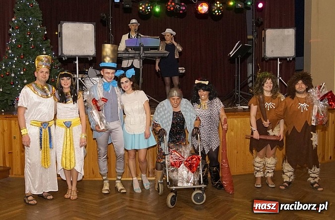Zdjęcie w galerii na portalu naszraciborz.pl: Doroczny bal w Krzanowicach. Zobacz w galerii tegoroczne pomysły na przebranie! wiadomości z regionu
