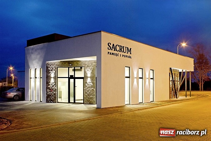 Zdjęcie w galerii na portalu naszraciborz.pl: W Żorach otwarto najnowocześniejszą w kraju spopielarnię ciał  wiadomości z regionu