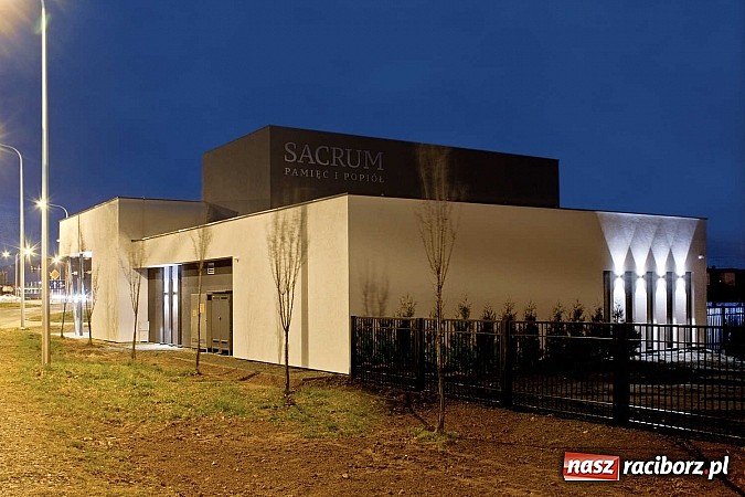 Zdjęcie w galerii na portalu naszraciborz.pl: W Żorach otwarto najnowocześniejszą w kraju spopielarnię ciał  wiadomości z regionu