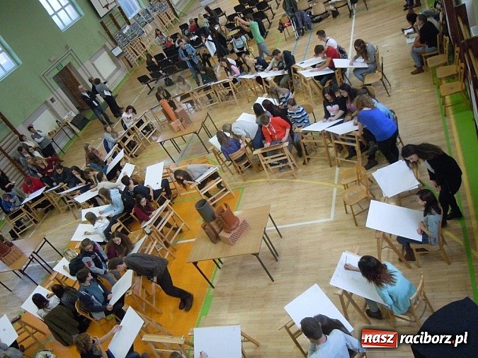 Zdjęcie w galerii na portalu naszraciborz.pl: Kurs rysunku odręcznego w PWSZ wiadomości z regionu