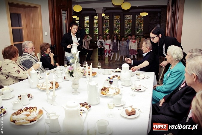 Zdjęcie w galerii na portalu naszraciborz.pl: Złote gody w USC. Przeżyli ze sobą 50 lat! wiadomości z regionu