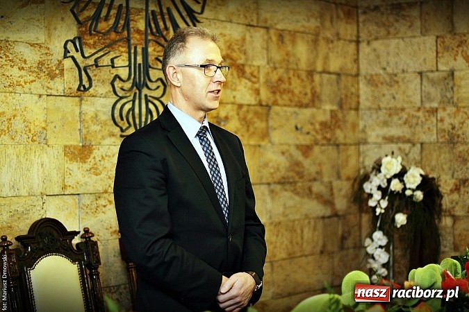 Zdjęcie w galerii na portalu naszraciborz.pl: Prezydent wręczył medale na złote gody wiadomości z regionu