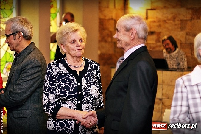 Zdjęcie w galerii na portalu naszraciborz.pl: Prezydent wręczył medale na złote gody wiadomości z regionu