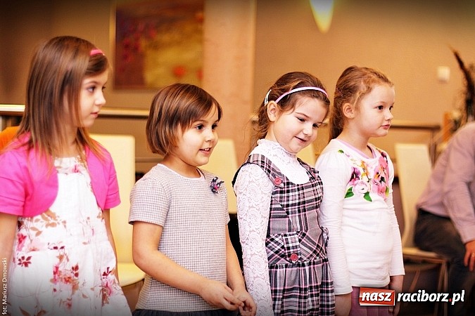 Zdjęcie w galerii na portalu naszraciborz.pl: Prezydent wręczył medale na złote gody wiadomości z regionu