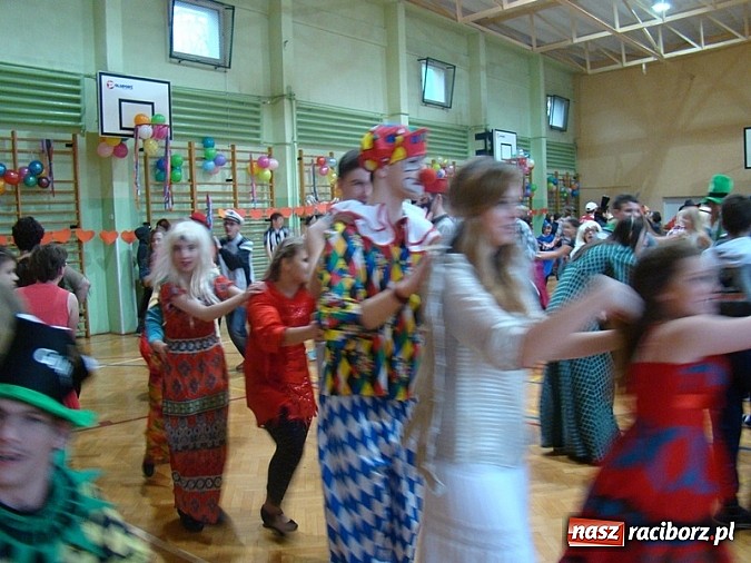 Zdjęcie w galerii na portalu naszraciborz.pl: Bal karnawałowy w Zespole Szkół Specjalnych wiadomości z regionu