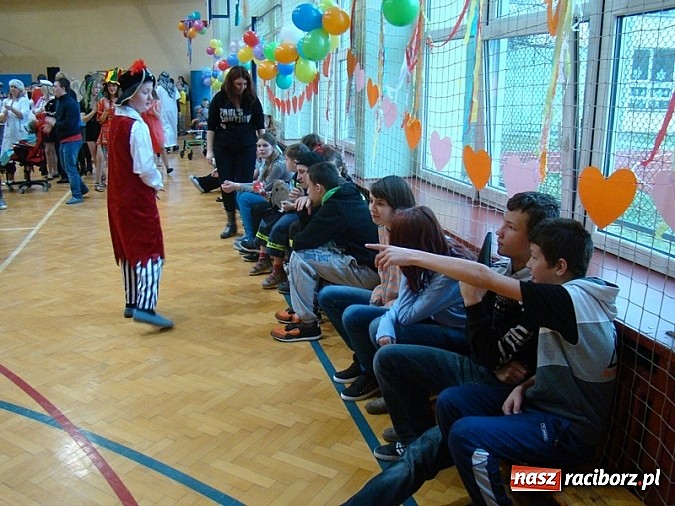 Zdjęcie w galerii na portalu naszraciborz.pl: Bal karnawałowy w Zespole Szkół Specjalnych wiadomości z regionu