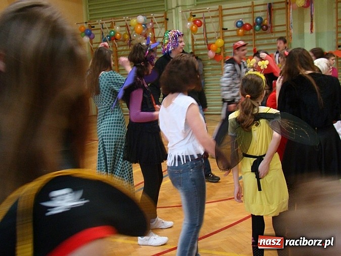 Zdjęcie w galerii na portalu naszraciborz.pl: Bal karnawałowy w Zespole Szkół Specjalnych wiadomości z regionu