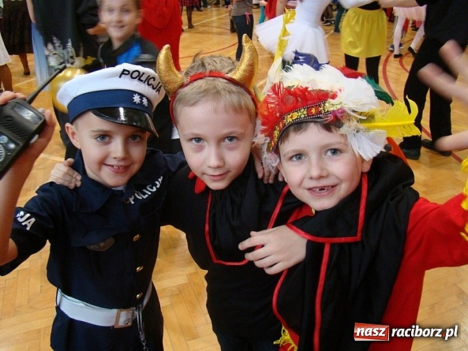 Zdjęcie w galerii na portalu naszraciborz.pl: Bal karnawałowy w Zespole Szkół Specjalnych wiadomości z regionu