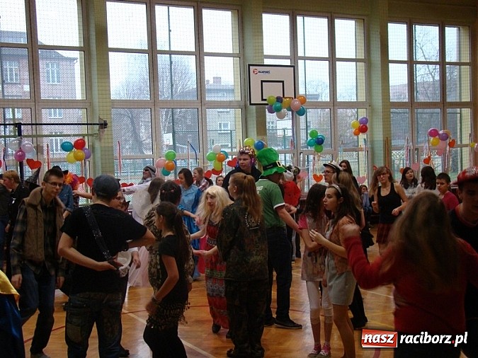Zdjęcie w galerii na portalu naszraciborz.pl: Bal karnawałowy w Zespole Szkół Specjalnych wiadomości z regionu
