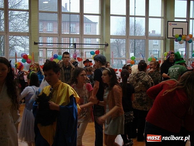 Zdjęcie w galerii na portalu naszraciborz.pl: Bal karnawałowy w Zespole Szkół Specjalnych wiadomości z regionu