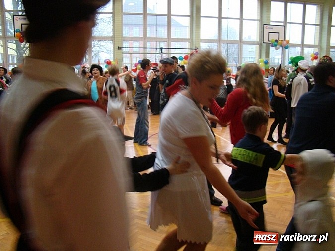 Zdjęcie w galerii na portalu naszraciborz.pl: Bal karnawałowy w Zespole Szkół Specjalnych wiadomości z regionu