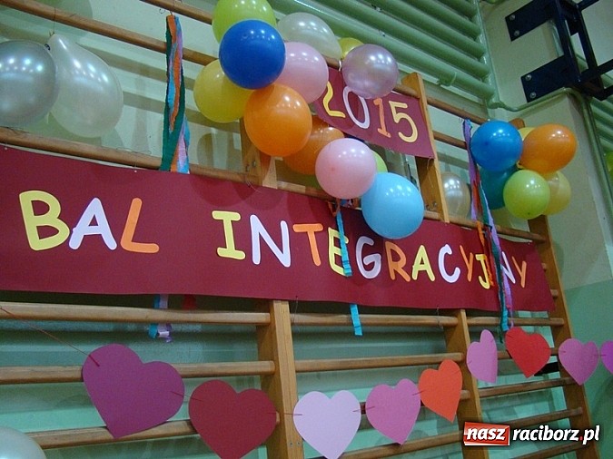 Zdjęcie w galerii na portalu naszraciborz.pl: Bal karnawałowy w Zespole Szkół Specjalnych wiadomości z regionu