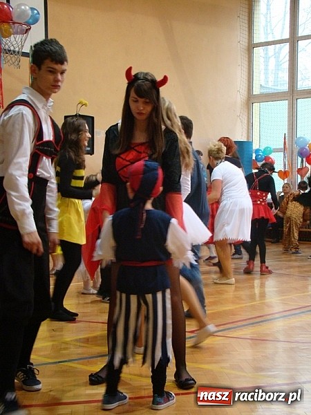 Zdjęcie w galerii na portalu naszraciborz.pl: Bal karnawałowy w Zespole Szkół Specjalnych wiadomości z regionu