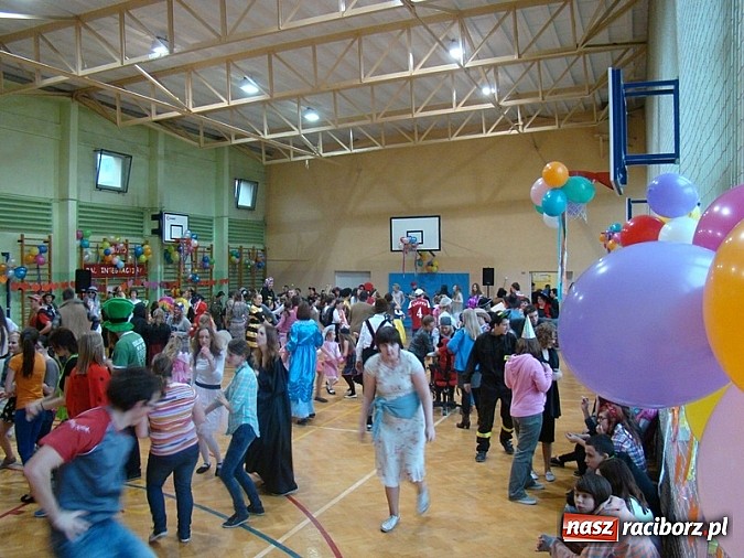 Zdjęcie w galerii na portalu naszraciborz.pl: Bal karnawałowy w Zespole Szkół Specjalnych wiadomości z regionu