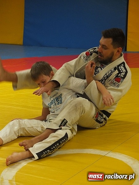 Zdjęcie w galerii na portalu naszraciborz.pl: Sport zdrowie jiu-jitsu, wolni od uzależnień wiadomości z regionu