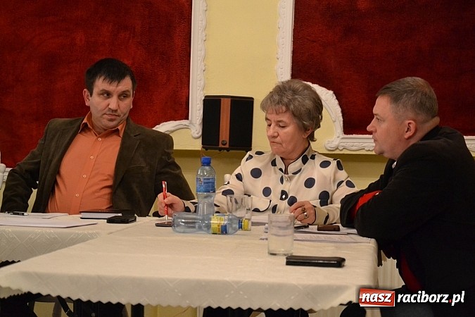 Zdjęcie w galerii na portalu naszraciborz.pl: Dwa razy siedem – radni z Kuźni Raciborskiej uchwalili budżet!  wiadomości z regionu