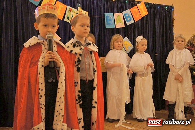 Zdjęcie w galerii na portalu naszraciborz.pl: W gminie Nędza seniorzy nie siedzą w domach wiadomości z regionu