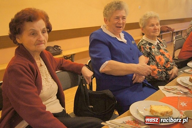 Zdjęcie w galerii na portalu naszraciborz.pl: W gminie Nędza seniorzy nie siedzą w domach wiadomości z regionu