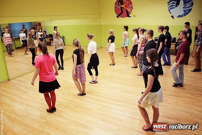 Zdjęcie w galerii na portalu naszraciborz.pl: Warsztaty taneczne z mistrzowskiej klasy tancerzami  wiadomości z regionu