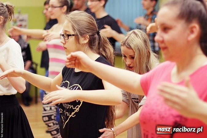 Zdjęcie w galerii na portalu naszraciborz.pl: Warsztaty taneczne z mistrzowskiej klasy tancerzami  wiadomości z regionu