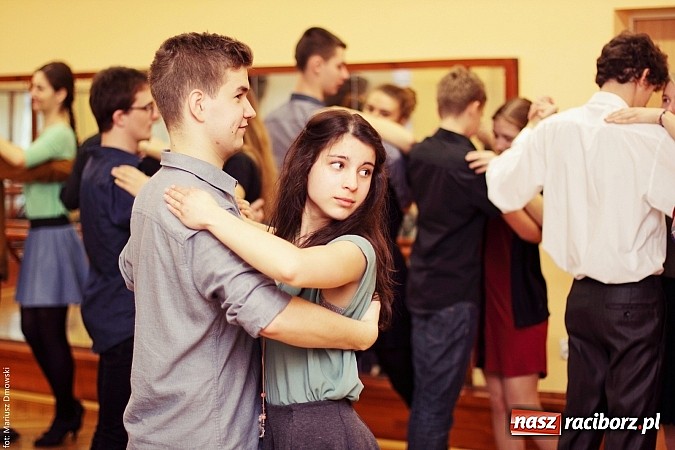 Zdjęcie w galerii na portalu naszraciborz.pl: Warsztaty taneczne z mistrzowskiej klasy tancerzami  wiadomości z regionu