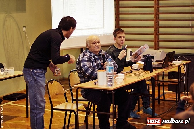 Zdjęcie w galerii na portalu naszraciborz.pl: VII Międzynarodowy i Międzyszkolny Turniej Szachowy wiadomości z regionu