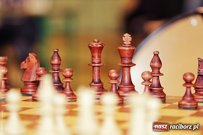 Zdjęcie w galerii na portalu naszraciborz.pl: VII Międzynarodowy i Międzyszkolny Turniej Szachowy wiadomości z regionu