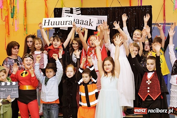 Zdjęcie w galerii na portalu naszraciborz.pl: Kolorowy bal karnawałowy w SP 13 wiadomości z regionu