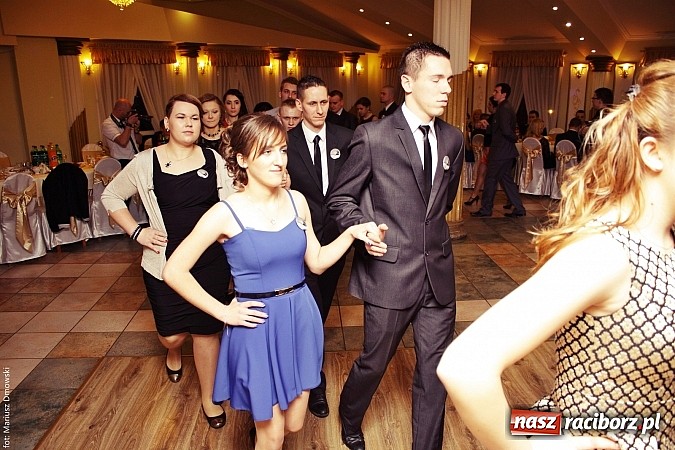 Zdjęcie w galerii na portalu naszraciborz.pl: Szampańska zabawa ZSZ w bieńkowickim Rege wiadomości z regionu