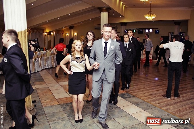 Zdjęcie w galerii na portalu naszraciborz.pl: Szampańska zabawa ZSZ w bieńkowickim Rege wiadomości z regionu