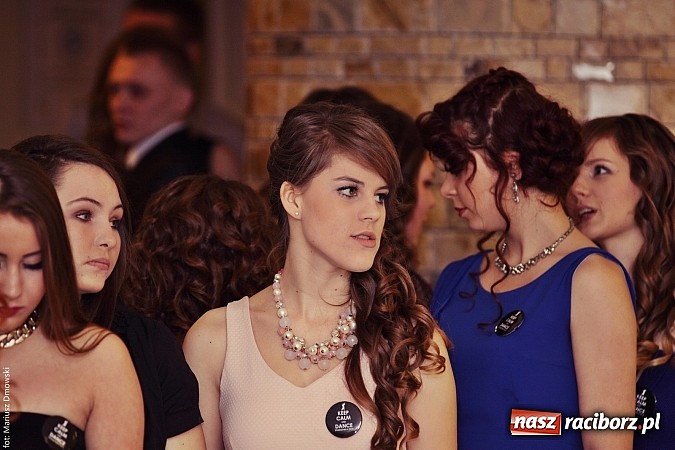 Zdjęcie w galerii na portalu naszraciborz.pl: Szampańska zabawa ZSZ w bieńkowickim Rege wiadomości z regionu