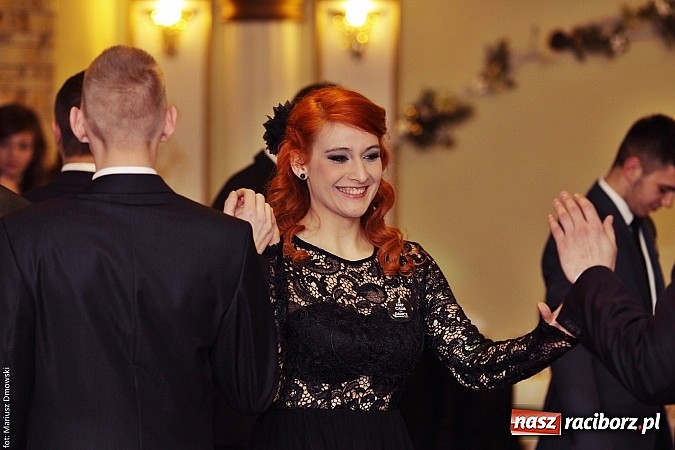 Zdjęcie w galerii na portalu naszraciborz.pl: Szampańska zabawa ZSZ w bieńkowickim Rege wiadomości z regionu