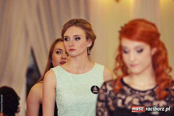 Zdjęcie w galerii na portalu naszraciborz.pl: Szampańska zabawa ZSZ w bieńkowickim Rege wiadomości z regionu