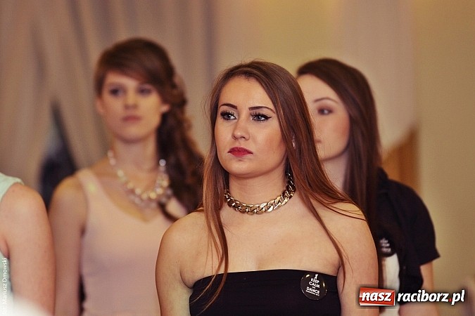 Zdjęcie w galerii na portalu naszraciborz.pl: Szampańska zabawa ZSZ w bieńkowickim Rege wiadomości z regionu