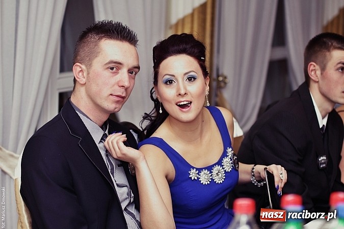 Zdjęcie w galerii na portalu naszraciborz.pl: Szampańska zabawa ZSZ w bieńkowickim Rege wiadomości z regionu