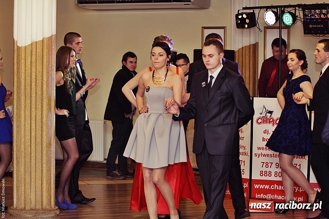 Zdjęcie w galerii na portalu naszraciborz.pl: Szampańska zabawa ZSZ w bieńkowickim Rege wiadomości z regionu