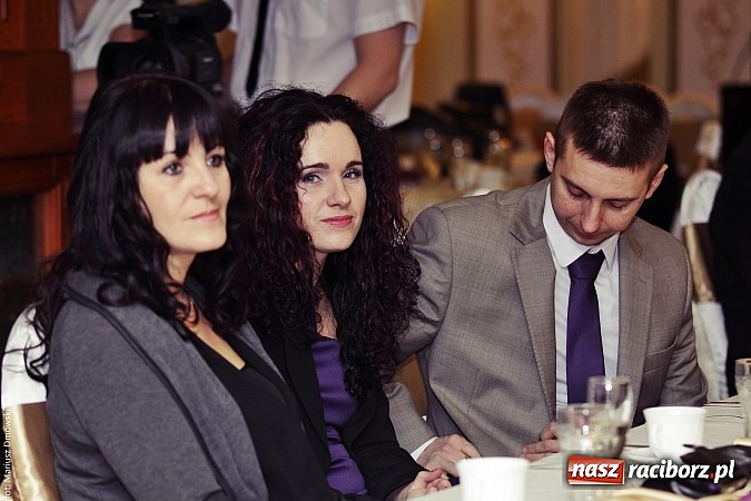 Zdjęcie w galerii na portalu naszraciborz.pl: Szampańska zabawa ZSZ w bieńkowickim Rege wiadomości z regionu