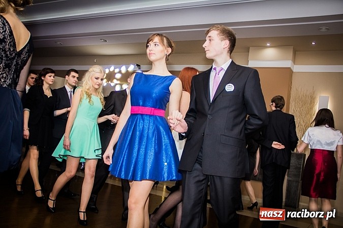 Zdjęcie w galerii na portalu naszraciborz.pl: Trzy klasy Mechanika bawią się w Bravo wiadomości z regionu