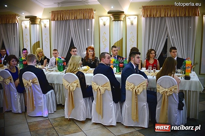 Zdjęcie w galerii na portalu naszraciborz.pl: Bal maturalny ZSZ - fotoreportaż i wideo wiadomości z regionu
