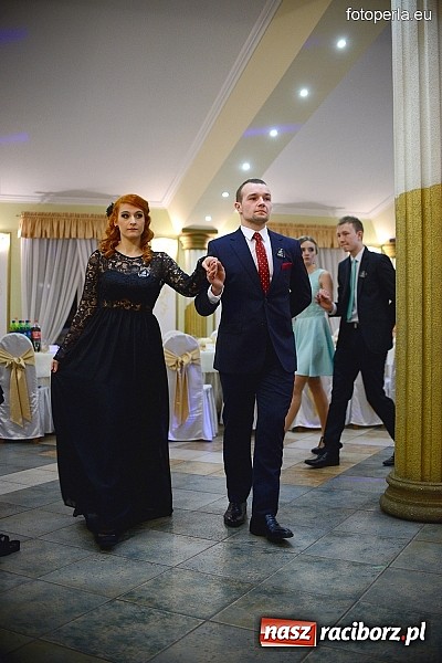 Zdjęcie w galerii na portalu naszraciborz.pl: Bal maturalny ZSZ - fotoreportaż i wideo wiadomości z regionu