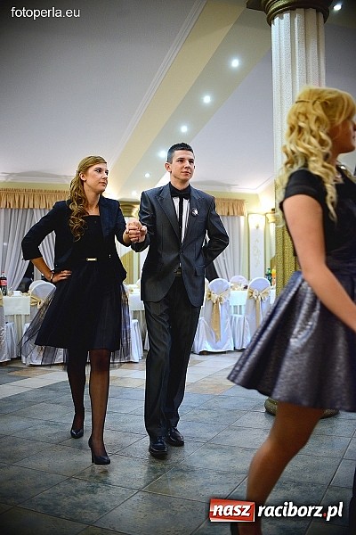 Zdjęcie w galerii na portalu naszraciborz.pl: Bal maturalny ZSZ - fotoreportaż i wideo wiadomości z regionu